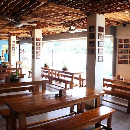 Coral Garden Beach Resort Puerto Galera Ngoại thất bức ảnh